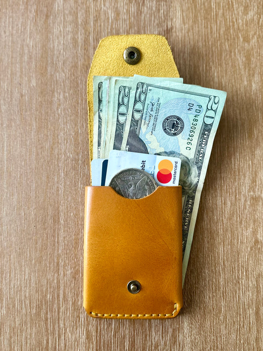 The Italian Cash Collector (Tan)
